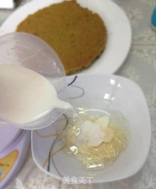 抹茶慕斯蛋糕的做法步骤:8
