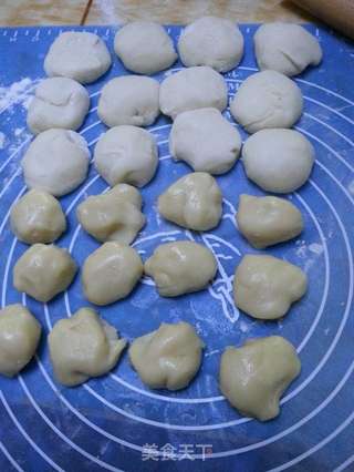 苏式五仁月饼的做法步骤:12