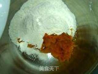 南瓜馒头的做法步骤:2
