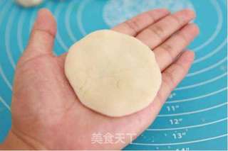 【番茄配方】滇式玫瑰鲜花月饼 —— 浓浓的鲜花味,仿佛有蜜蜂在飞舞的做法步骤:7