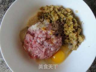 榨菜鲜肉月饼的做法步骤:2