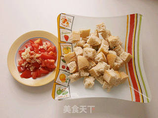 意大利面包沙拉(Panzanella Salad)的做法步骤:2