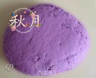 紫薯玫瑰花卷的做法步骤:3