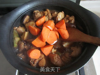 香菇炖鸡的做法步骤:7