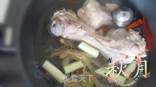 大骨汤的做法步骤:6