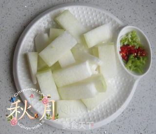 冬瓜大骨汤的做法步骤：2