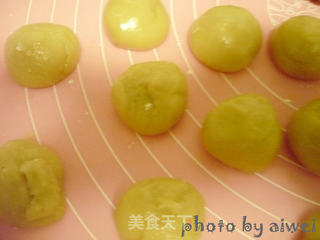 五仁月饼的做法步骤:11
