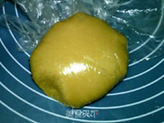广式冬蓉桂花百果月饼的做法步骤:7