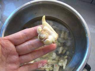 鸡蛋炒蛤蜊的做法步骤：2