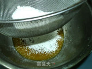 透明皮莲蓉蛋黄月饼的做法步骤:8