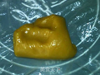 透明皮莲蓉蛋黄月饼的做法步骤:9