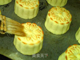 奶香黄金月饼的做法步骤:18