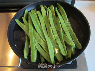 豆豉鲮鱼刀豆丝的做法步骤:2