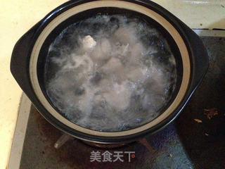 【肉松】----面包机版肉松的做法步骤:2
