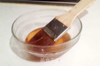 满嘴留香的简易版北京烤鸭(脆皮烤鸭)的做法步骤:4