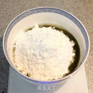 晚夏的清凉月饼-----薄荷豆沙月饼的做法步骤:4