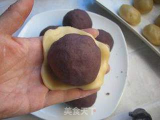 #红豆莲蓉蛋黄月饼的做法图解11