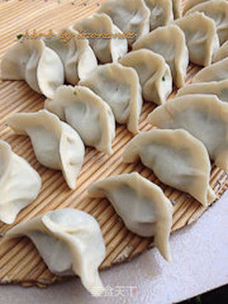 韭菜肉饺的做法步骤：6