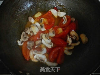 什锦番茄鸡蛋汤的做法步骤:6