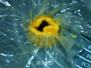 豆沙枣泥红薯茶巾绞的做法步骤:10