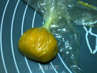 豆沙枣泥红薯茶巾绞的做法步骤:11