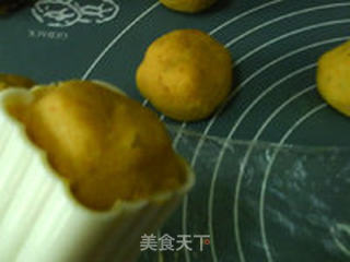 玉米面红薯枣泥月饼的做法步骤:12