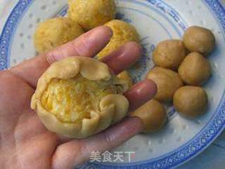 鲜玉米月饼的做法步骤:12
