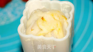 南瓜桂花冰皮月饼的做法步骤:15