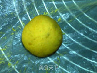 豆沙枣泥红薯月饼的做法步骤:11