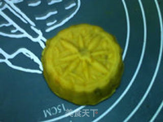 豆沙枣泥红薯月饼的做法步骤:15