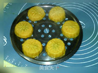 豆沙枣泥红薯月饼的做法步骤:19