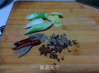 酱香牛腱子的做法步骤:7