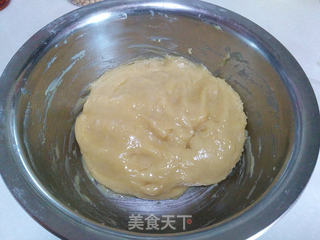 广式莲蓉蛋黄月饼的做法步骤:6