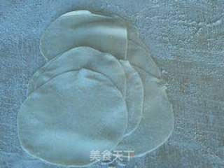 松仁咸蛋黄饺子的做法步骤:11