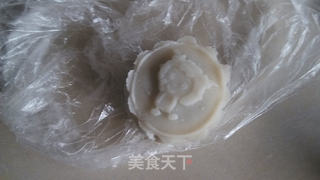 冰皮月饼的做法步骤:8