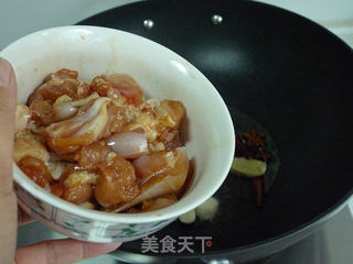 香菇炖鸡腿的做法步骤:7