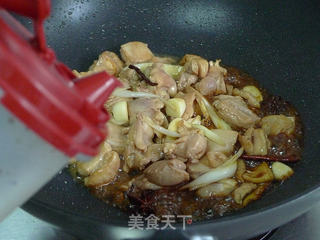 香菇炖鸡腿的做法步骤:8