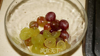 缤纷水果蔬菜沙拉的做法步骤:2