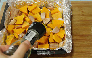 秋の乐章:【肉桂香料烤大蒜南瓜】的做法步骤:6