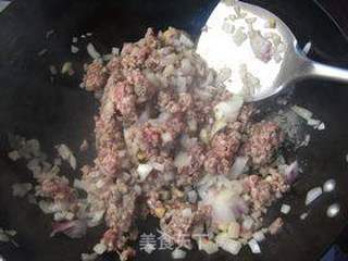 咖喱牛肉酥皮月饼的做法步骤:6