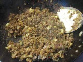 咖喱牛肉酥皮月饼的做法步骤:8