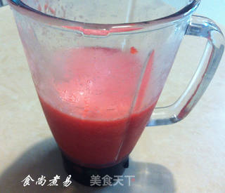 鲜榨西瓜汁的做法步骤:5