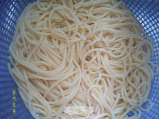 肉酱意大利面的做法步骤:11