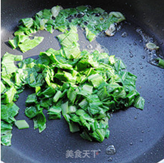 【榨菜炒饭】--------剩米饭的春天的做法步骤:3