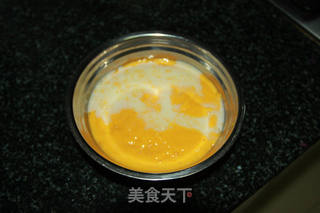 芒果慕斯蛋糕的做法步骤:8