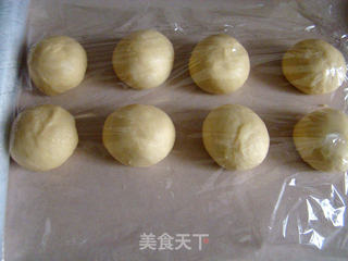 烤鸡肉沙拉面包的做法步骤:6