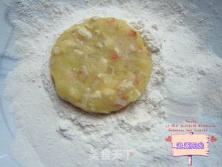 鸡肉可乐饼的做法步骤:7