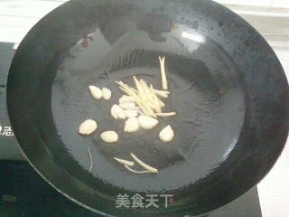辣椒炒苦瓜的做法步骤:3