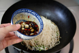 与懒无关:【山西豆角焖面】的做法步骤:20