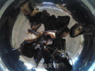 广式莲藕猪肉云吞的做法步骤：2